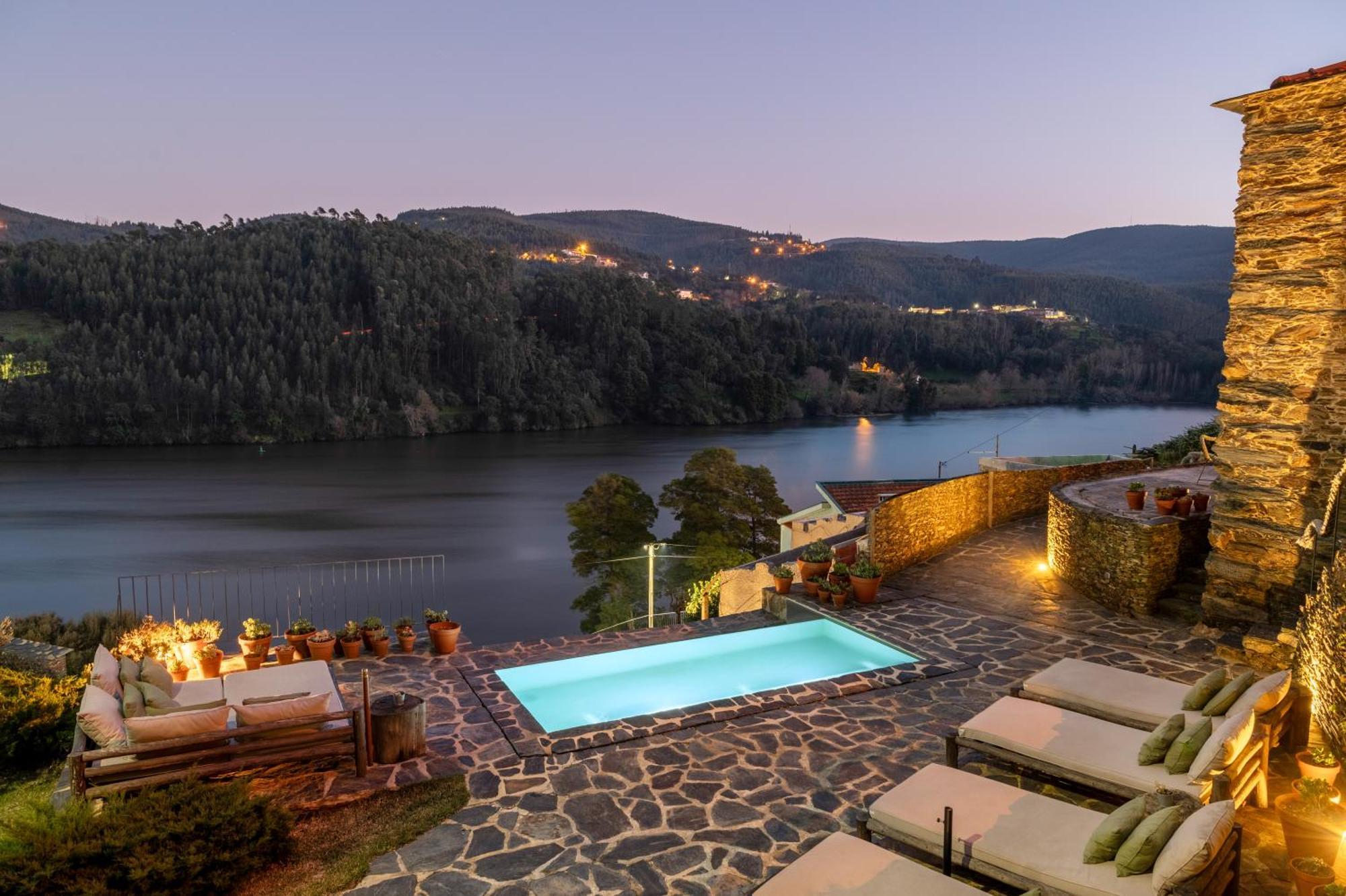 Dourwin - Riverside Suites - Adults Only Penafiel Exteriör bild