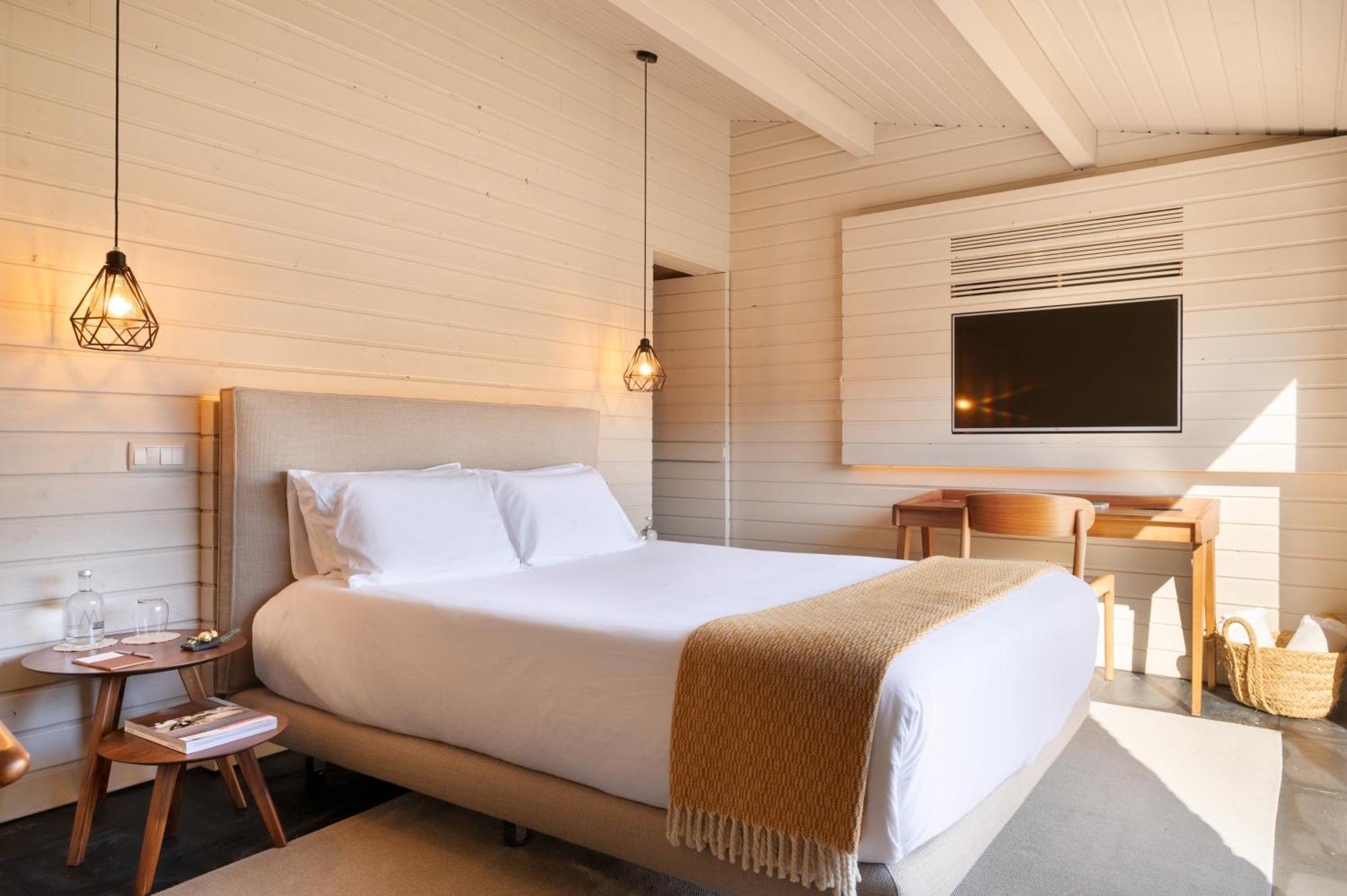 Dourwin - Riverside Suites - Adults Only Penafiel Rum bild
