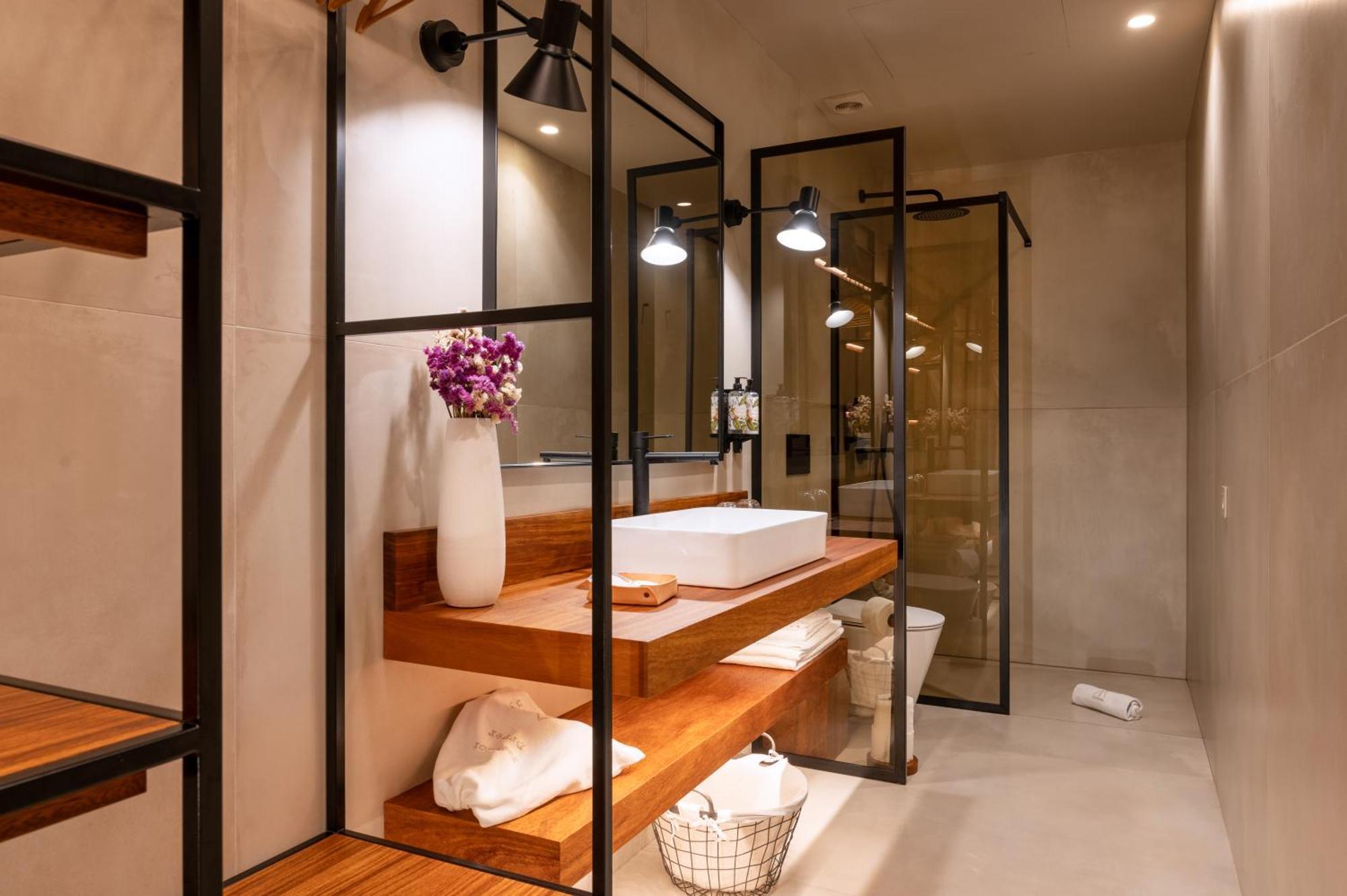 Dourwin - Riverside Suites - Adults Only Penafiel Rum bild